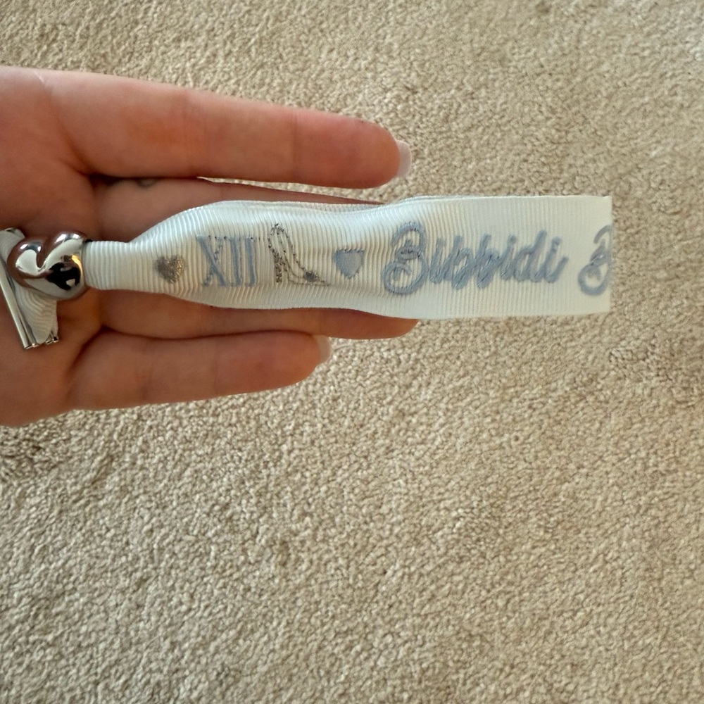 Cindy Ribbon Bracelet with Silver Heart